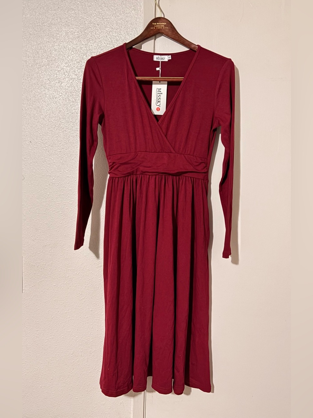 NWT Missky Small Red Long-Sleeve V Neck Midi Dress W/ Elastic Waist